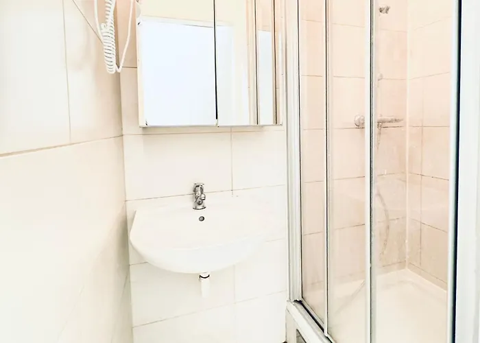 Modern Private In 3br Near Fac Platz * וינה