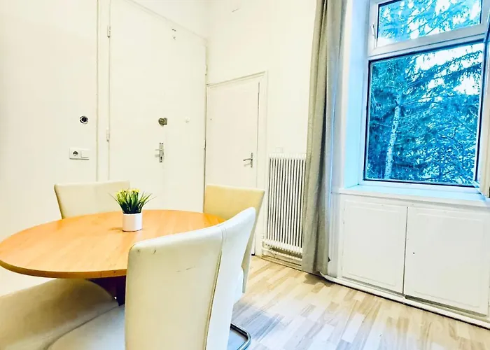 Modern Private In 3br Near Fac Platz דירה