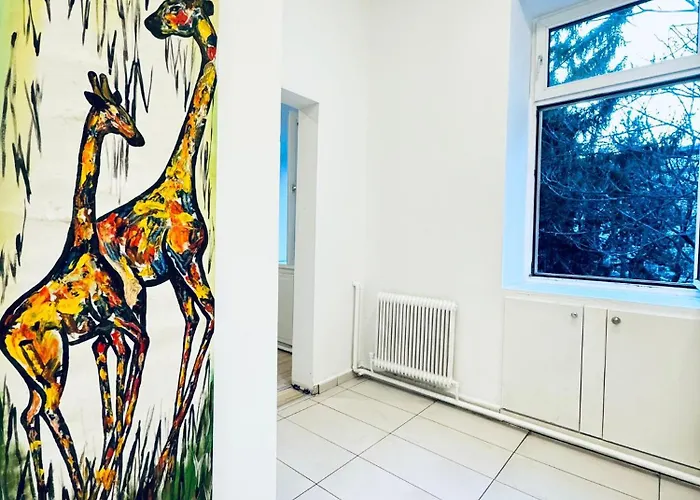 דירה Modern Private In 3br Near Fac Platz *