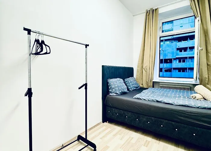 דירה Modern Private In 3br Near Fac Platz *