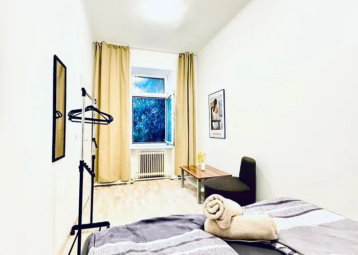 Modern Private In 3br Near Fac Platz דירה