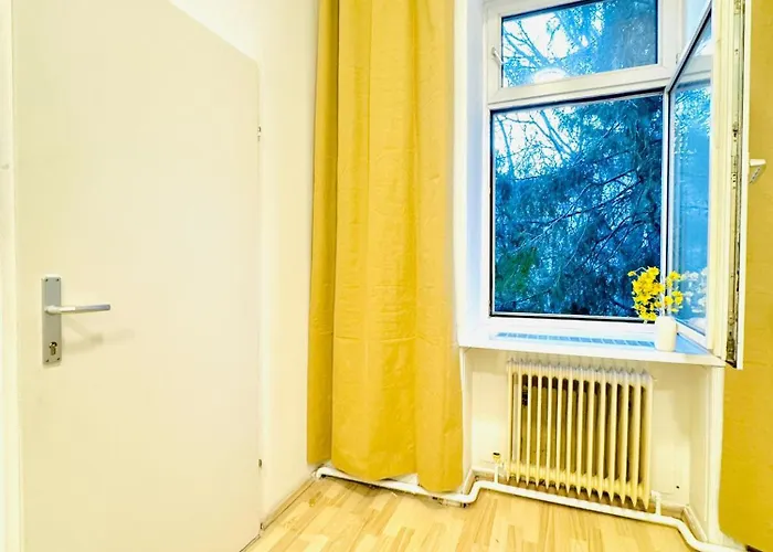 Modern Private In 3br Near Fac Platz דירה